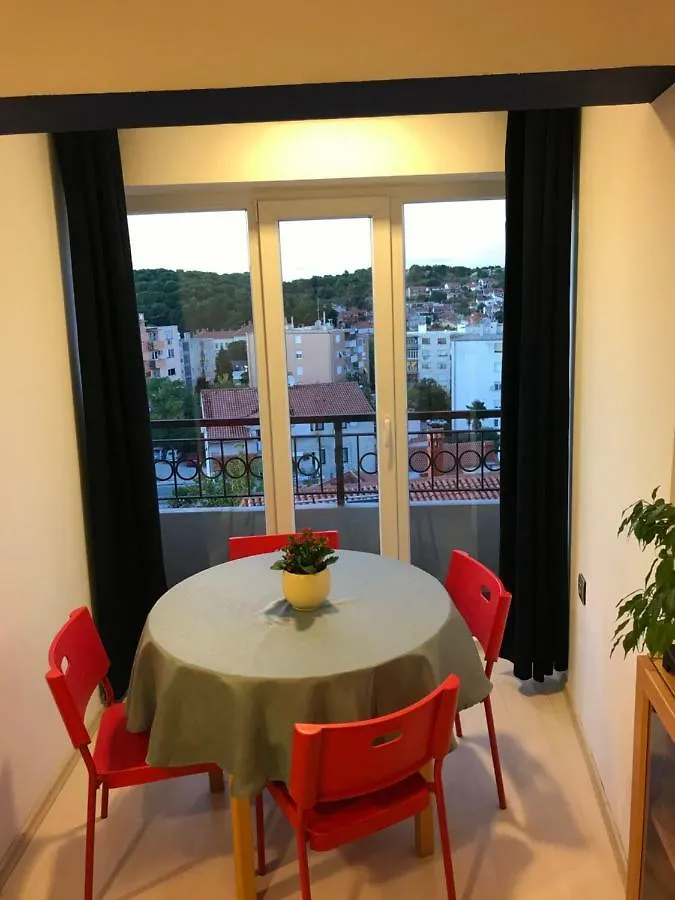 Apartment Pula Center - Near The Central Bus Station 0*,  Croatie