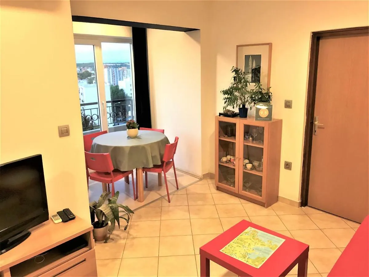 Apartment Pula Center - Near The Central Bus Station